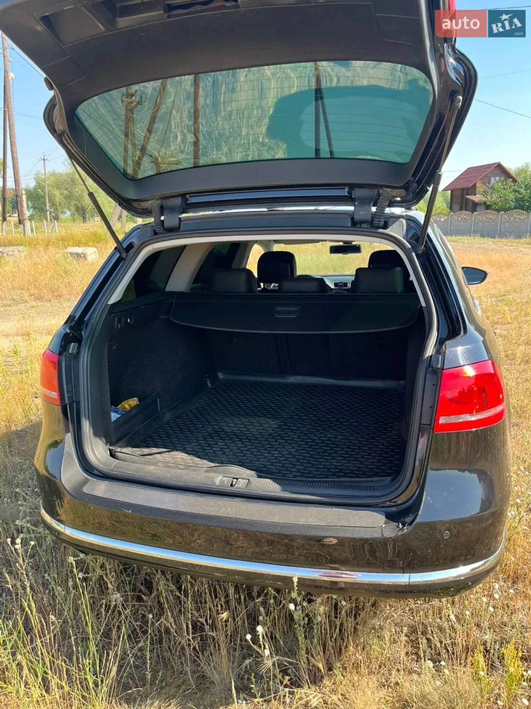 2011 Volkswagen Passat - мініатюра 16