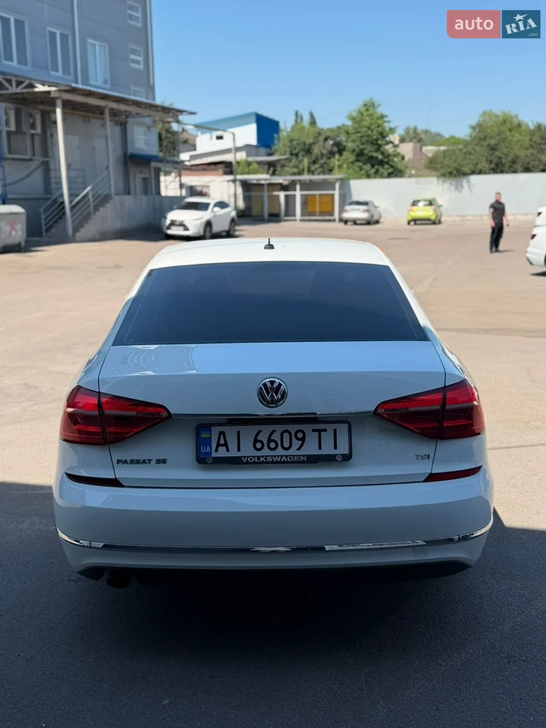 2016 Volkswagen Passat - мініатюра 3
