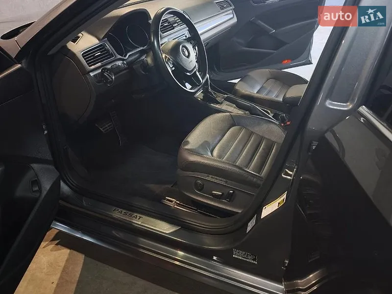 Volkswagen Passat 2018 VIN 1VWCA7A33JC044678 фото оголошення 6 з 79