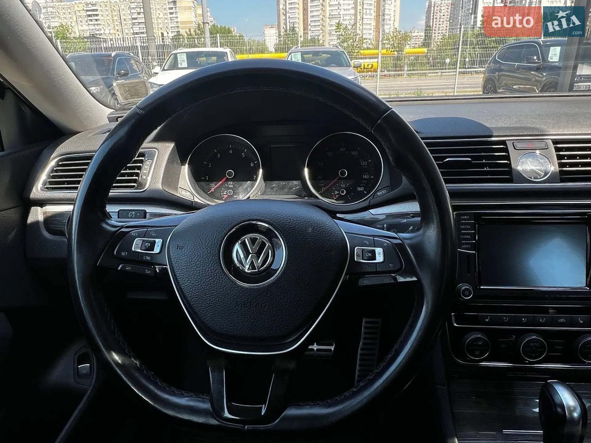 2017 Volkswagen Passat - мініатюра 17