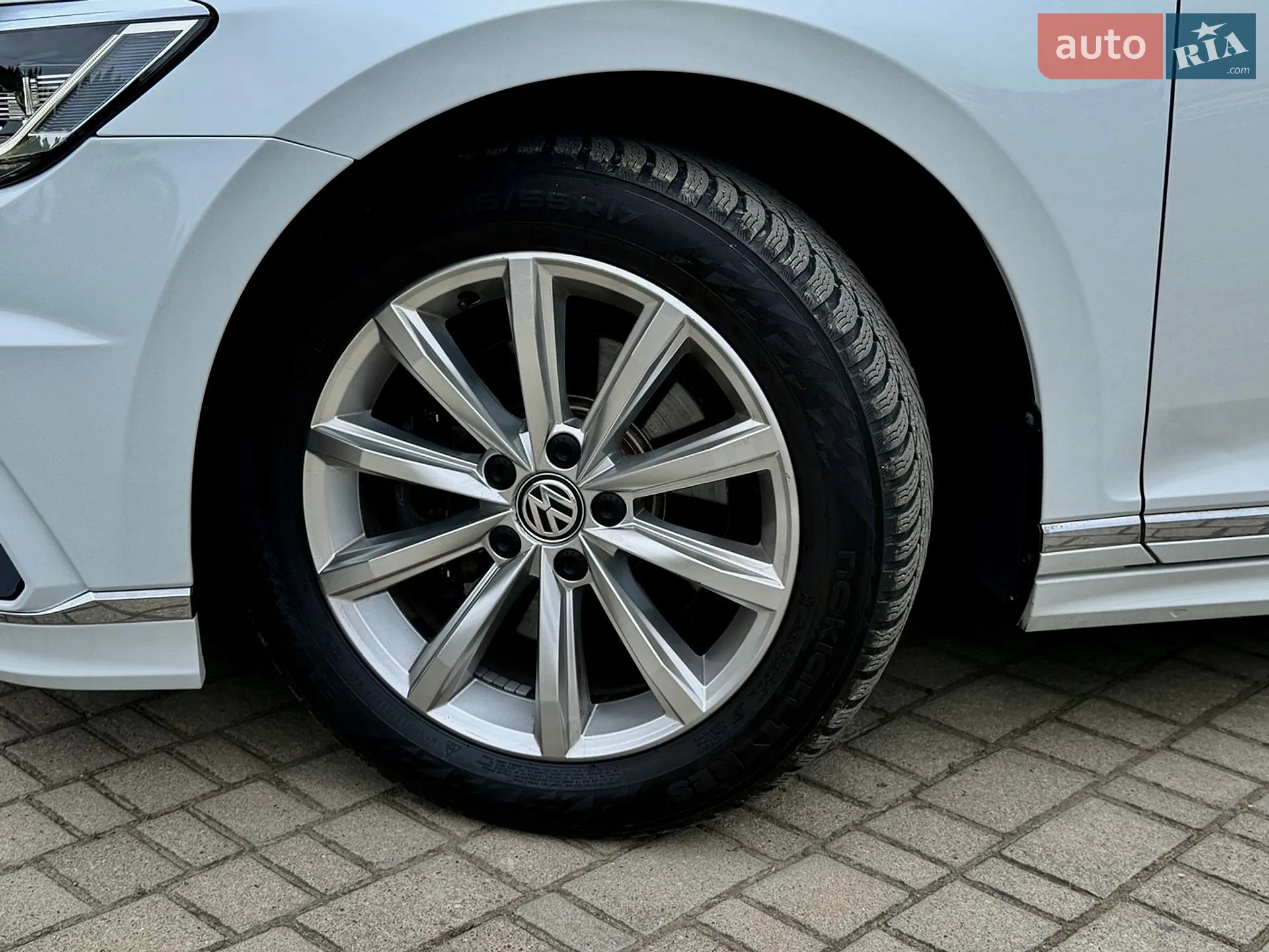 2019 Volkswagen Passat - мініатюра 13