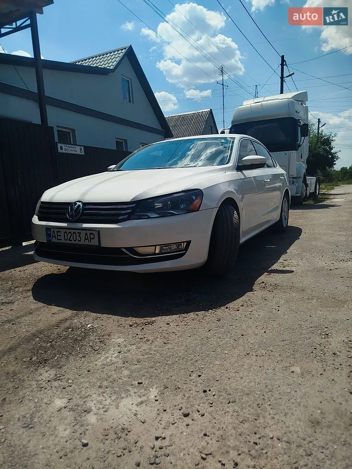 2013 Volkswagen Passat - мініатюра 31