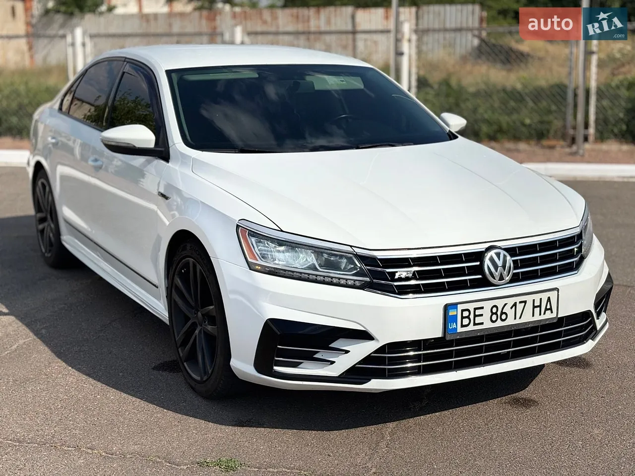 2017 Volkswagen Passat - мініатюра 19