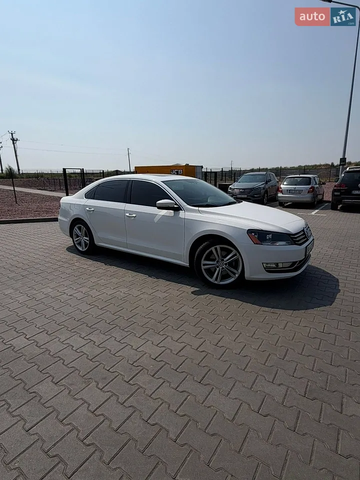 2012 Volkswagen Passat - мініатюра 15