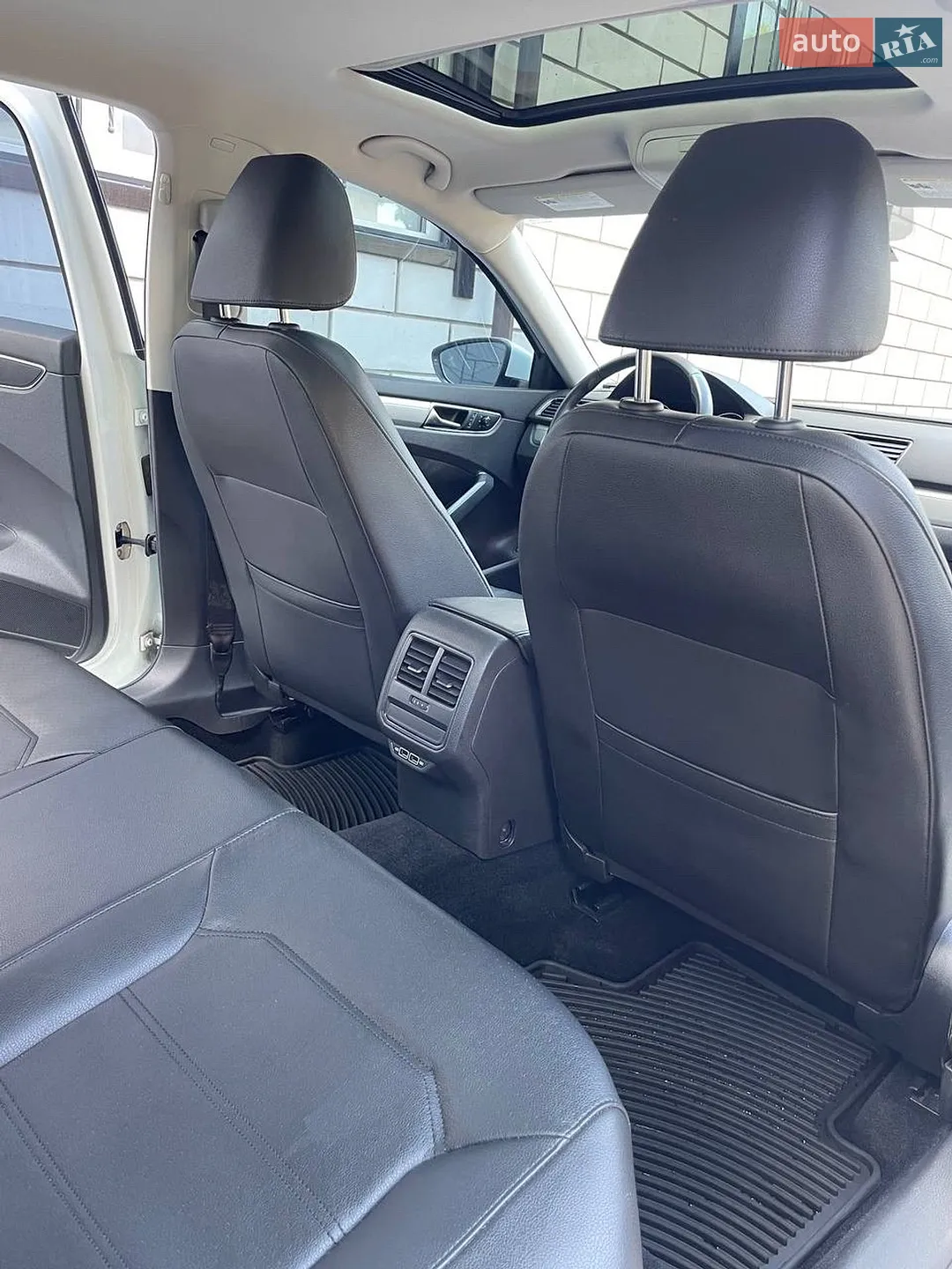 2018 Volkswagen Passat - мініатюра 27