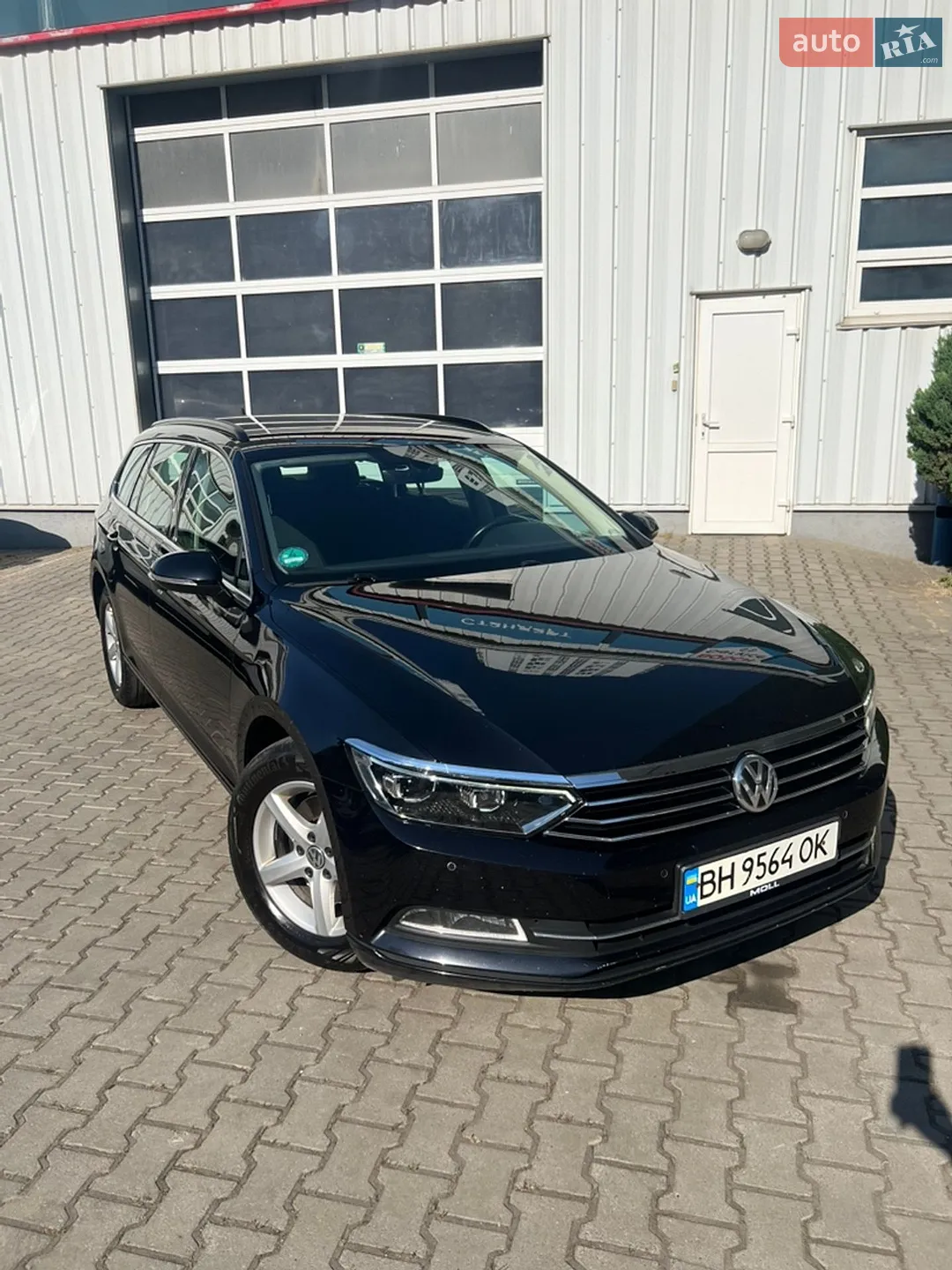 2017 Volkswagen Passat - мініатюра 3