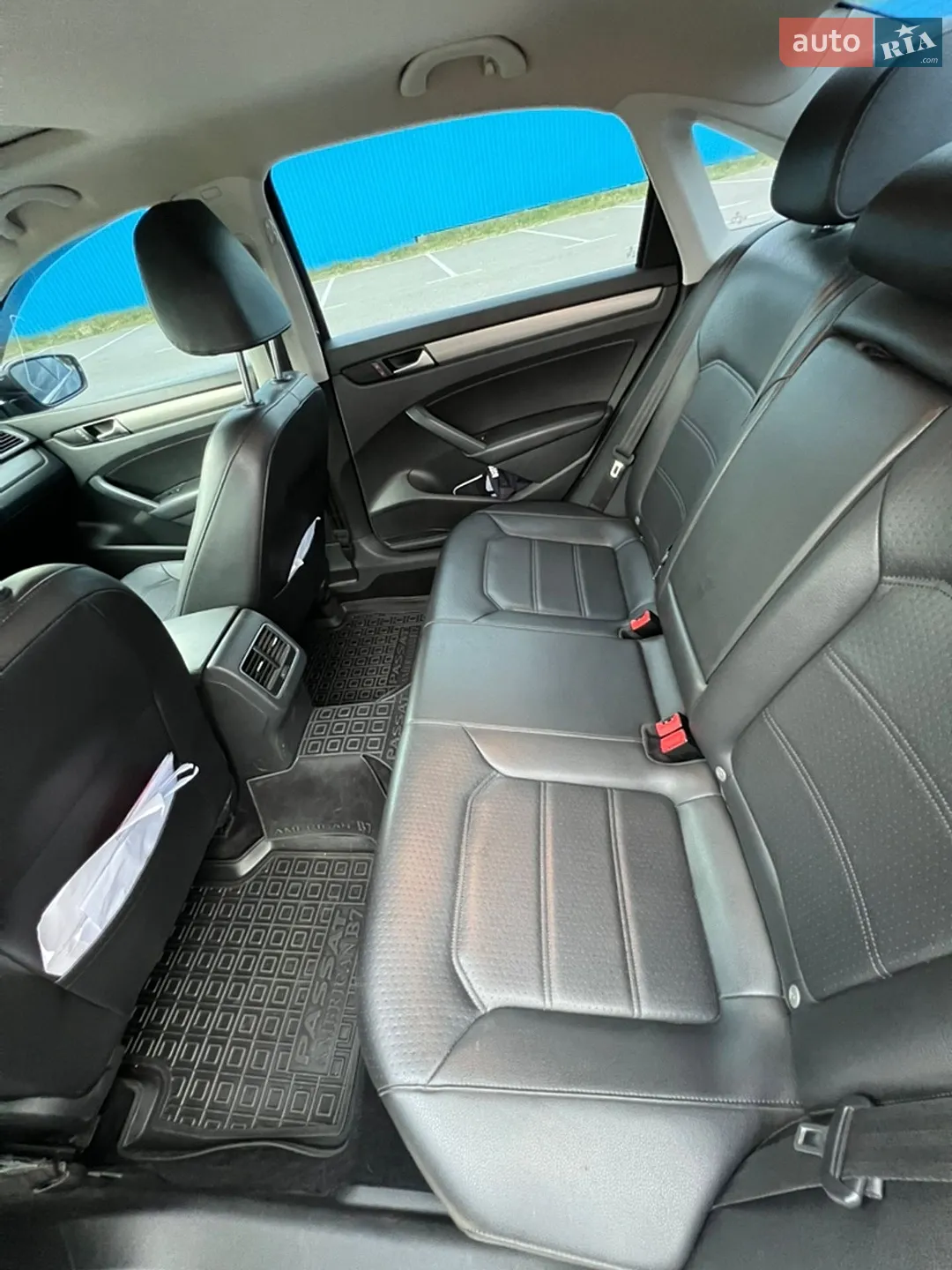 2014 Volkswagen Passat - мініатюра 17