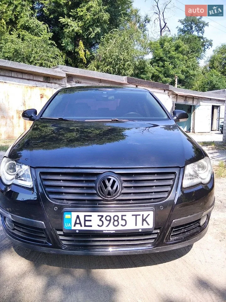 2010 Volkswagen Passat - мініатюра 20