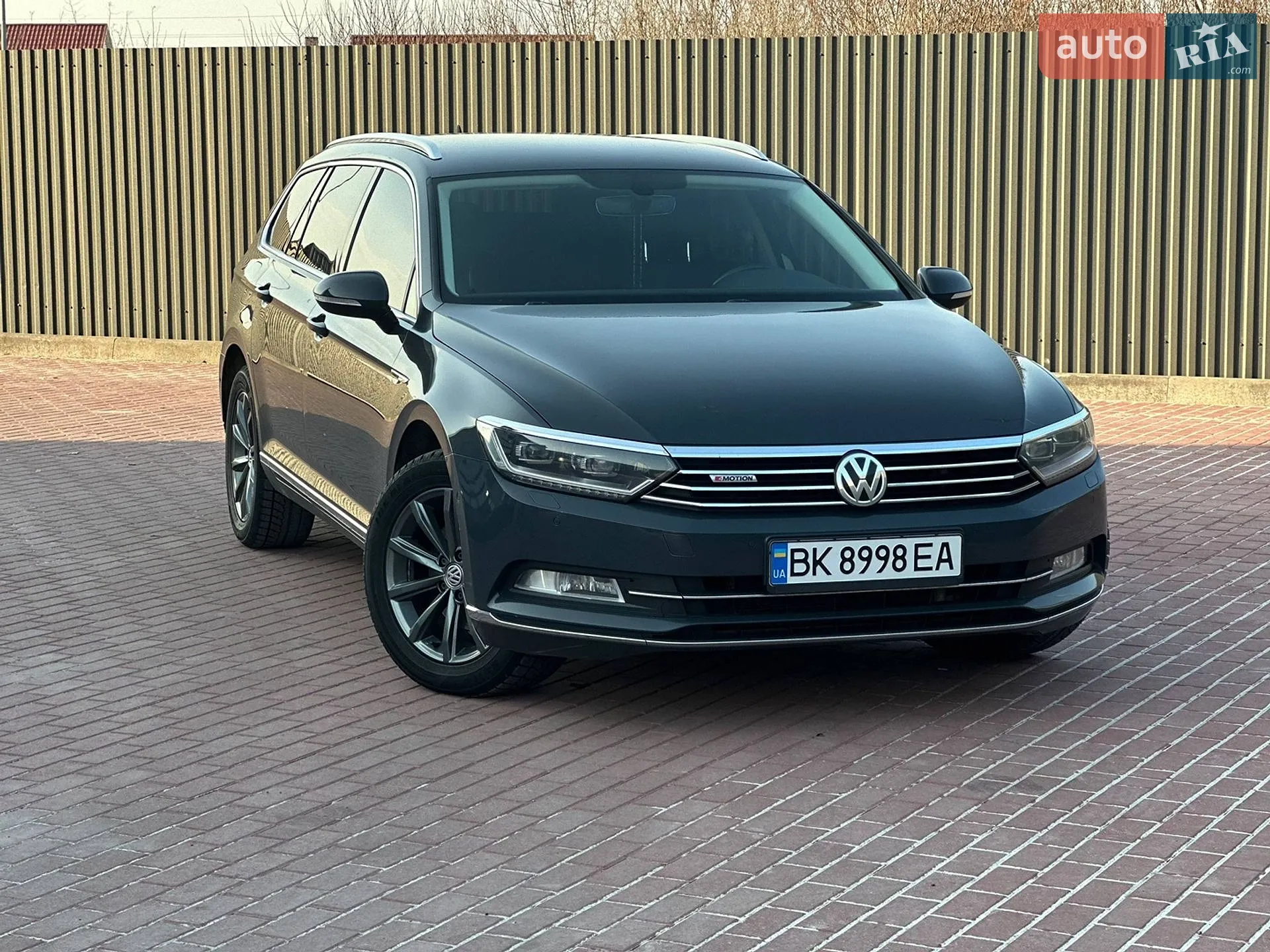 2016 Volkswagen Passat - мініатюра 17