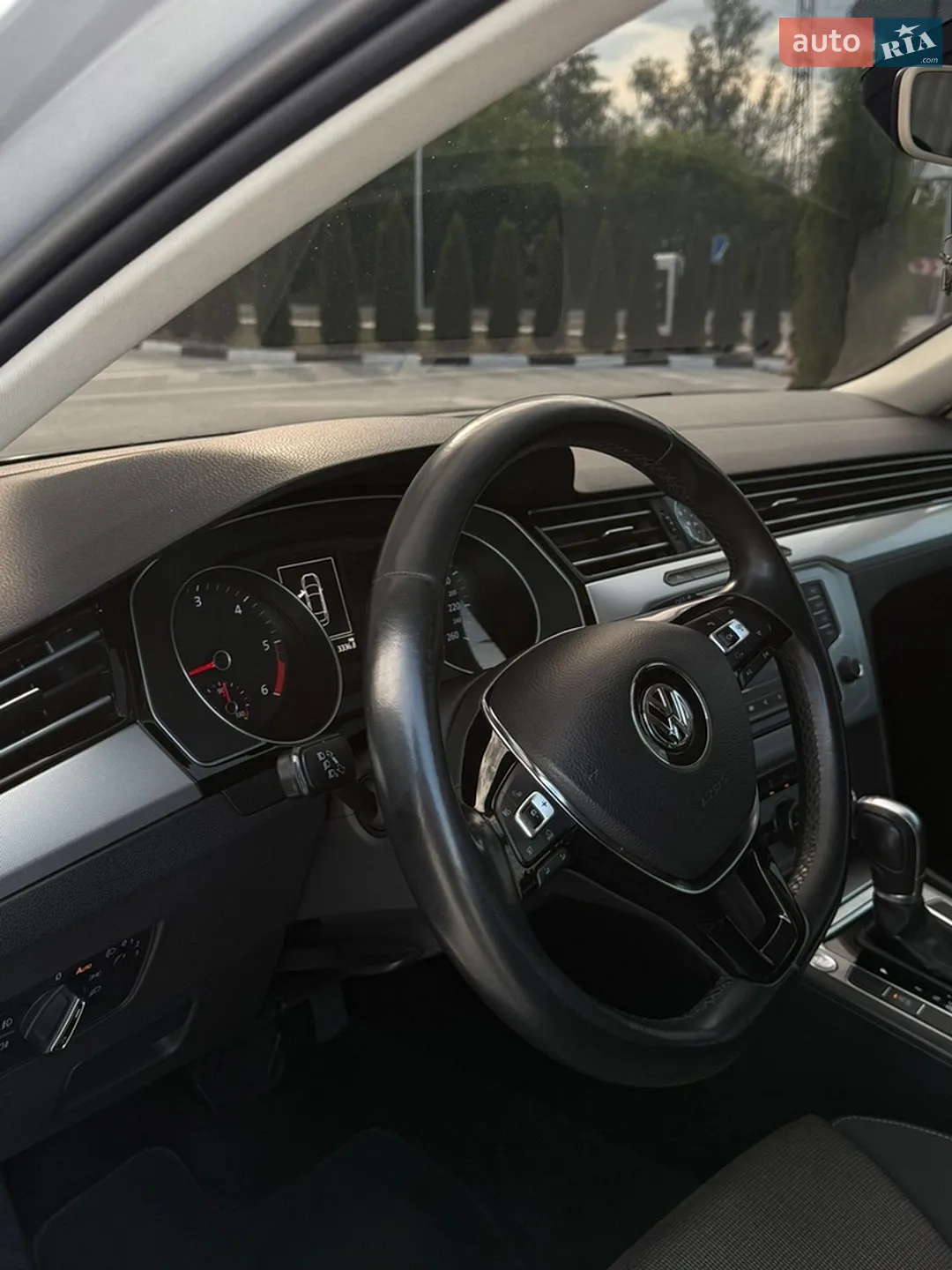 2015 Volkswagen Passat - мініатюра 23