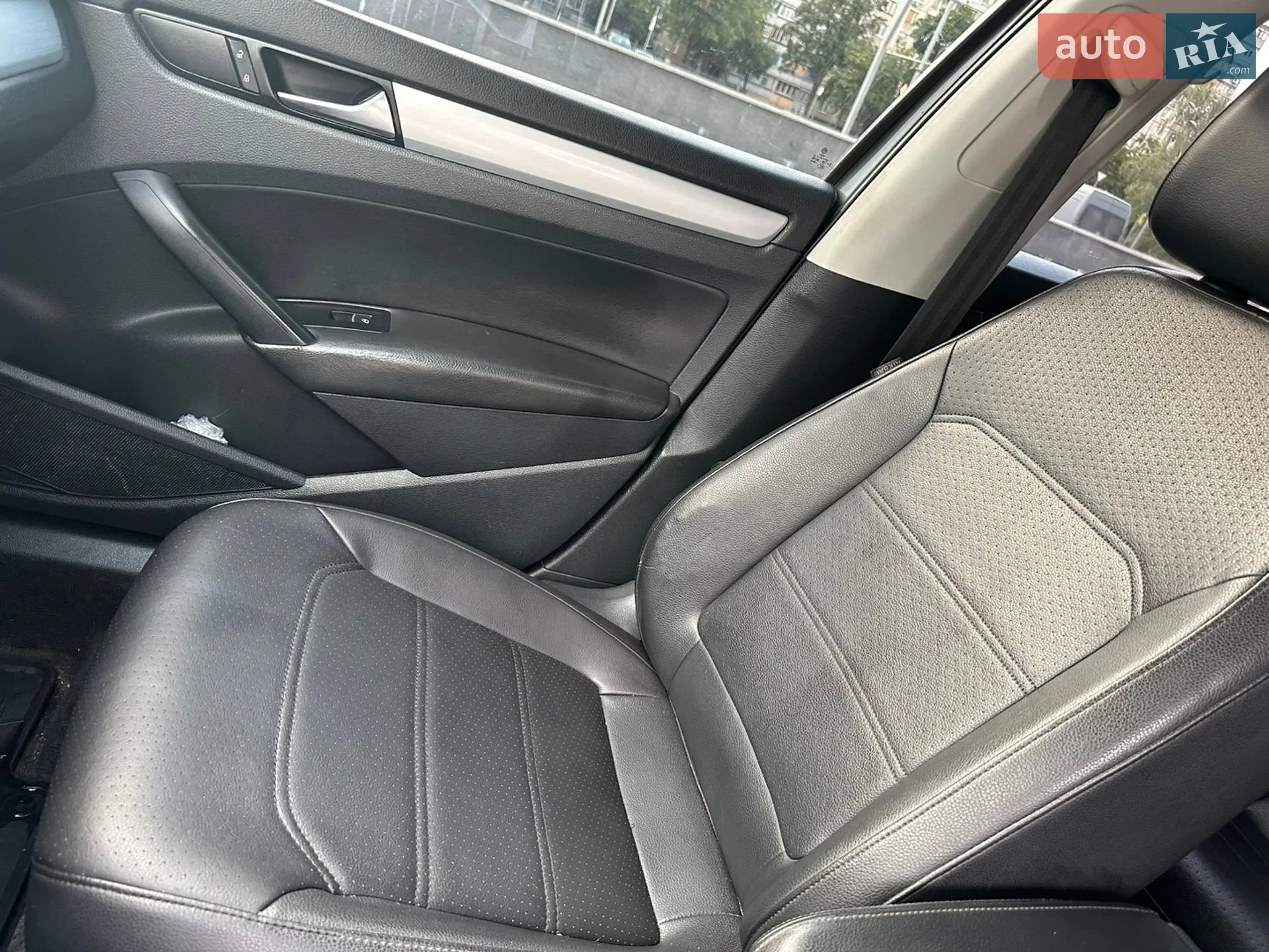 2013 Volkswagen Passat - мініатюра 29