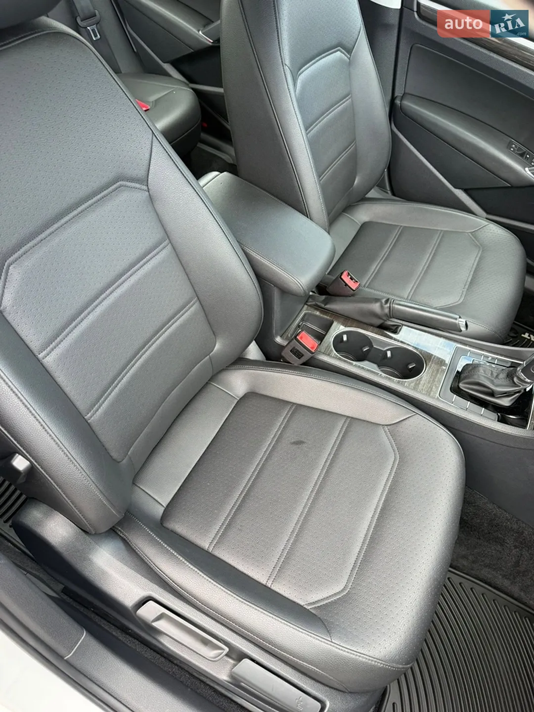 2016 Volkswagen Passat - мініатюра 19