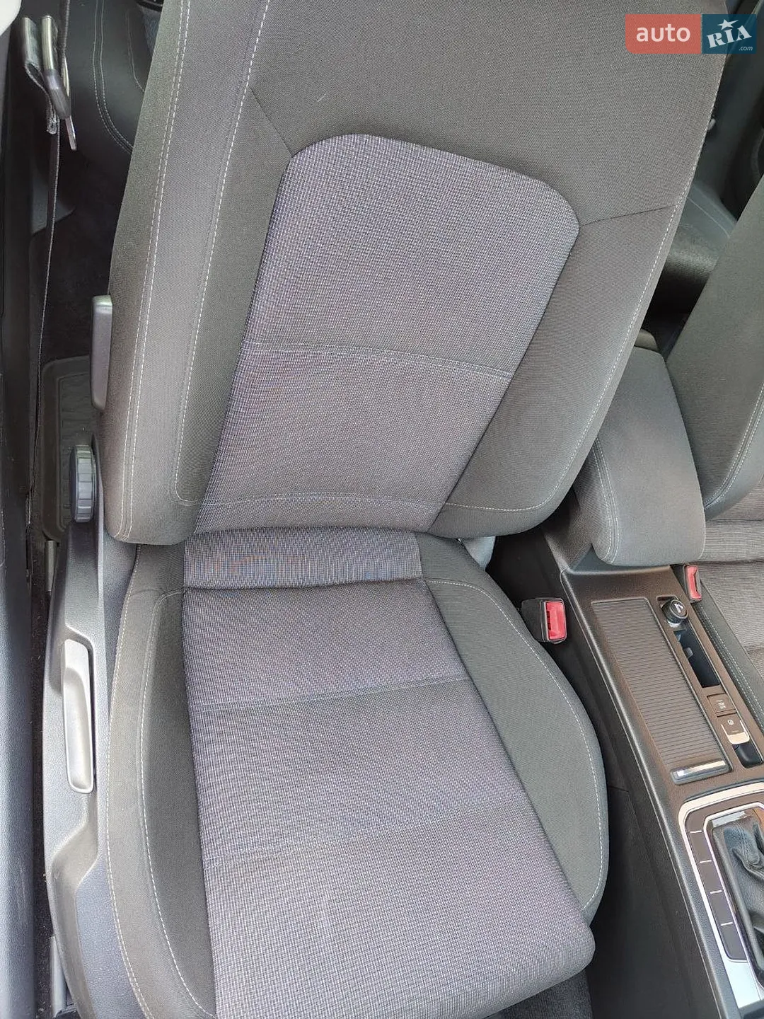 2016 Volkswagen Passat - мініатюра 24