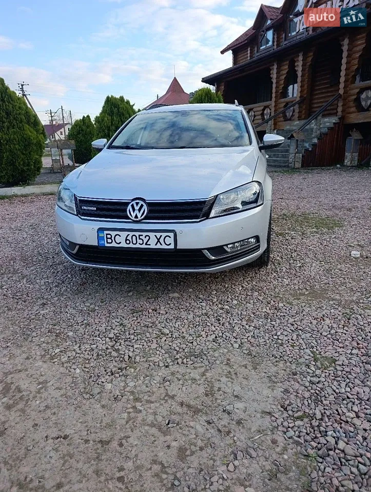 2012 Volkswagen Passat - мініатюра 13