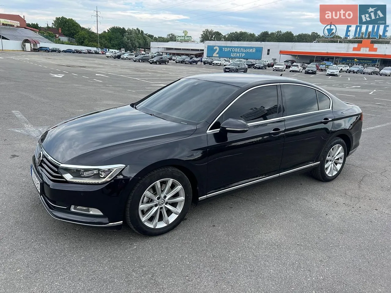 2017 Volkswagen Passat - мініатюра 4