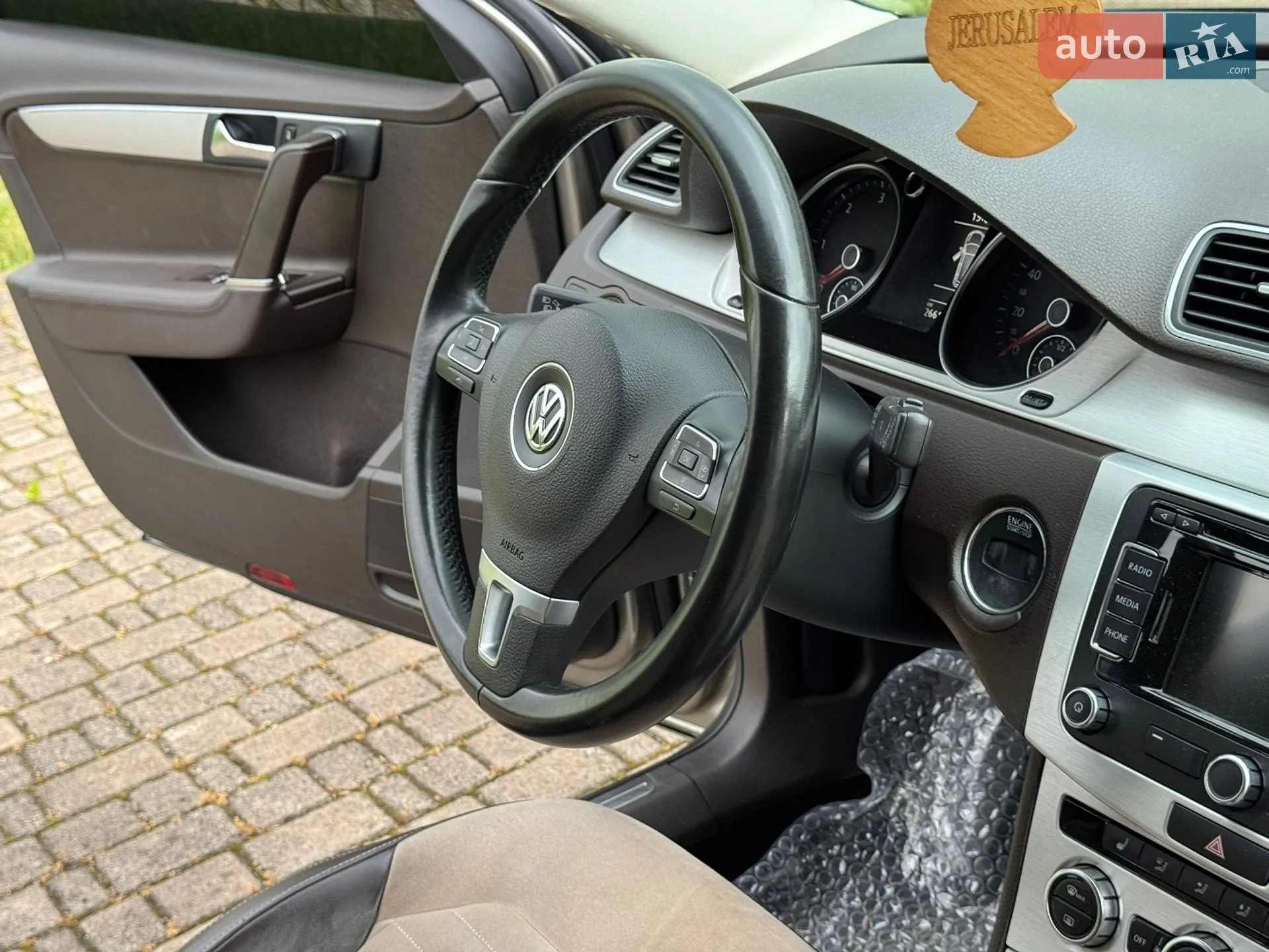 2011 Volkswagen Passat - мініатюра 22