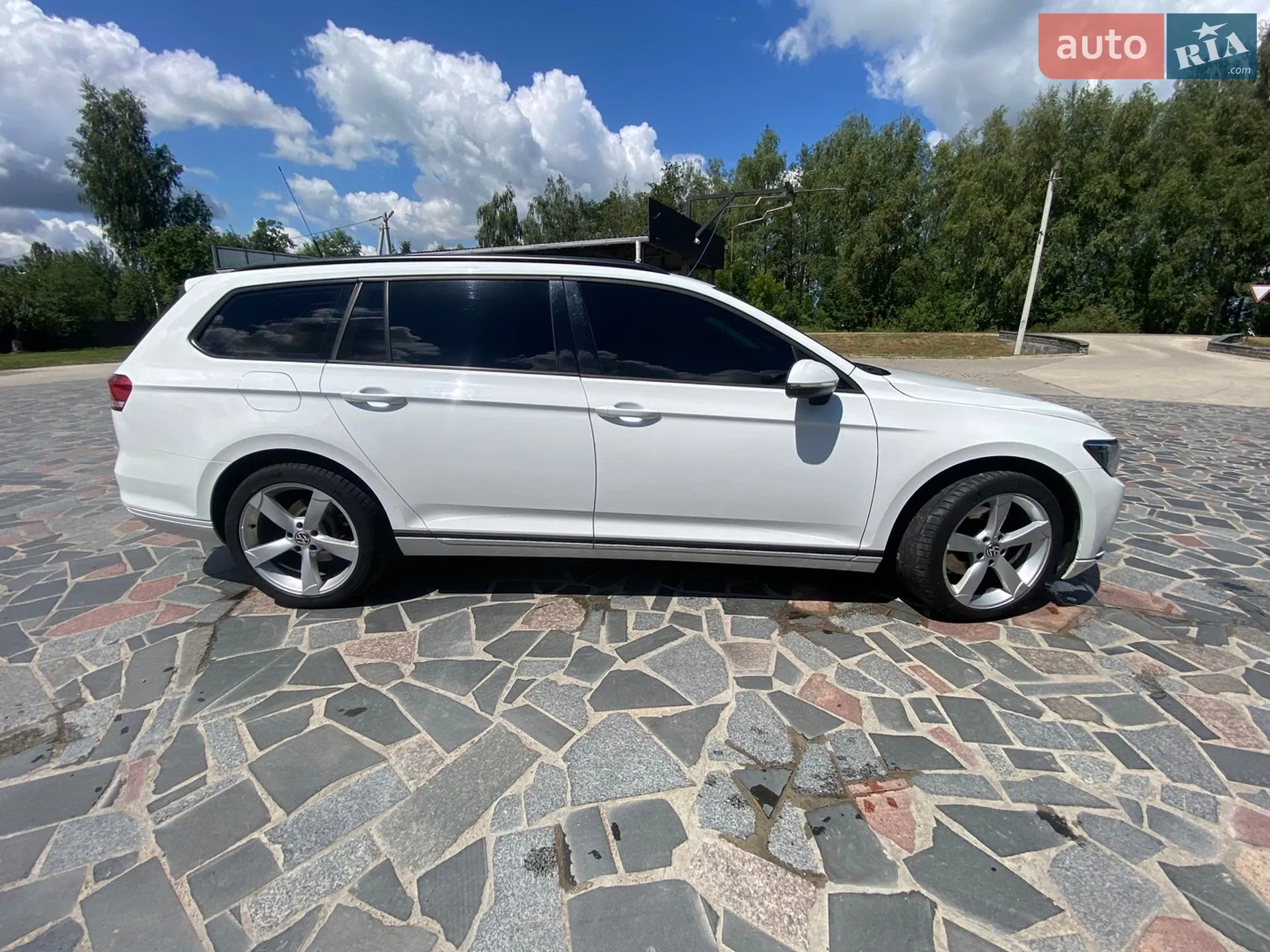 2017 Volkswagen Passat - мініатюра 3