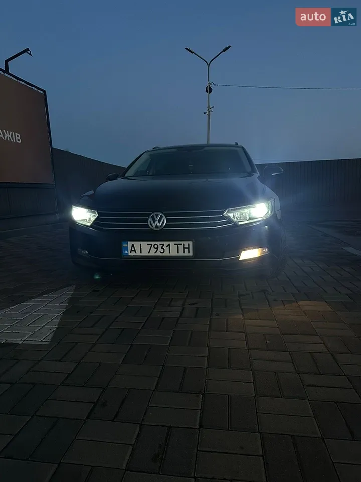 2016 Volkswagen Passat - мініатюра 11