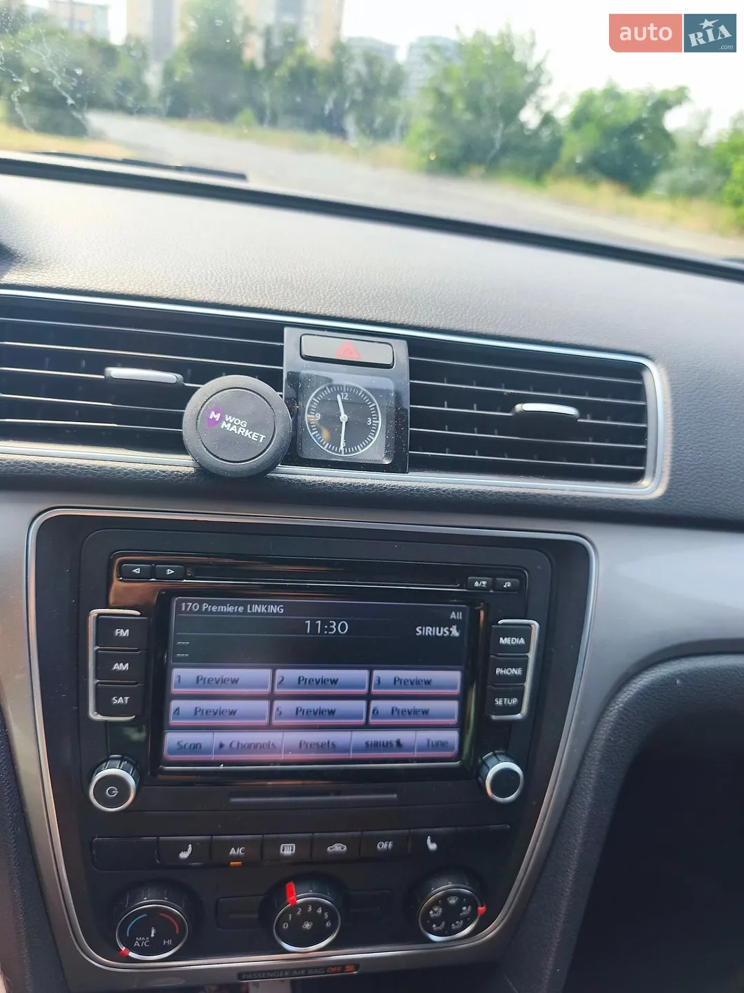 2015 Volkswagen Passat - мініатюра 21