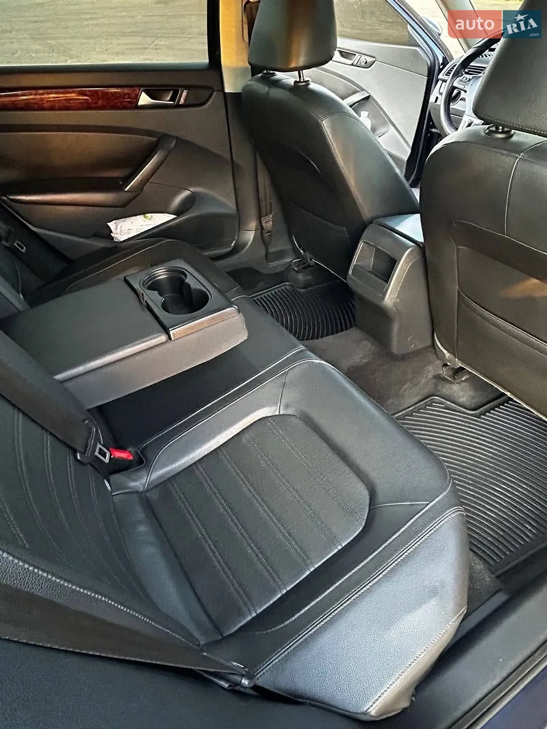 2012 Volkswagen Passat - мініатюра 9