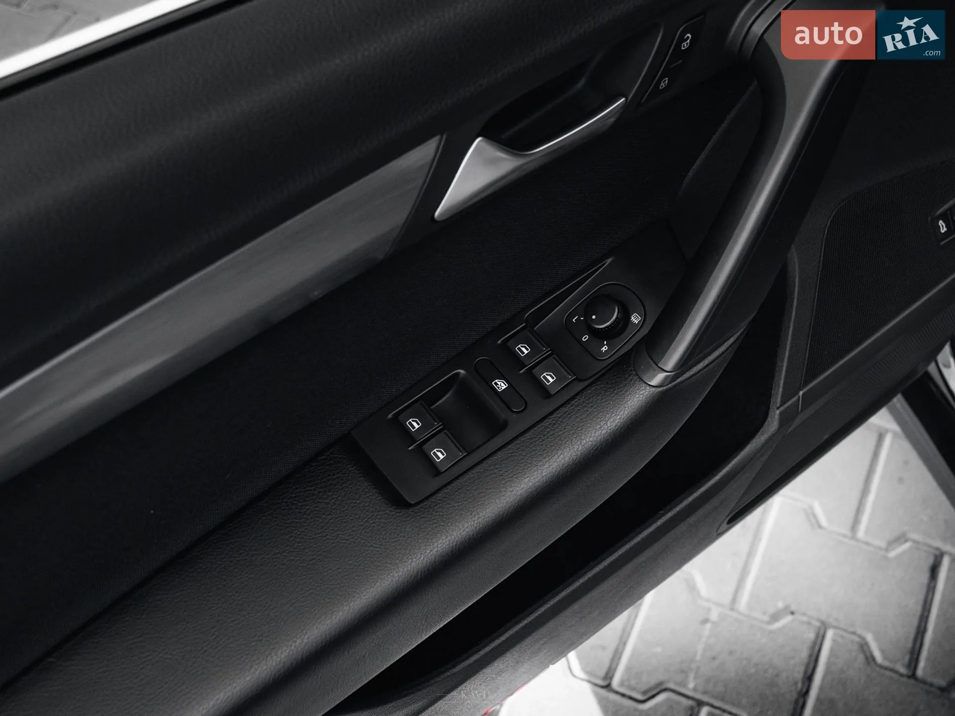 2013 Volkswagen Passat - мініатюра 39
