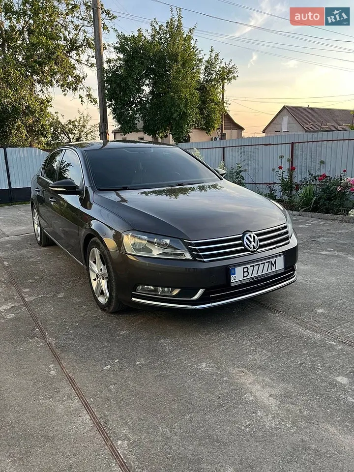 2012 Volkswagen Passat - мініатюра 27