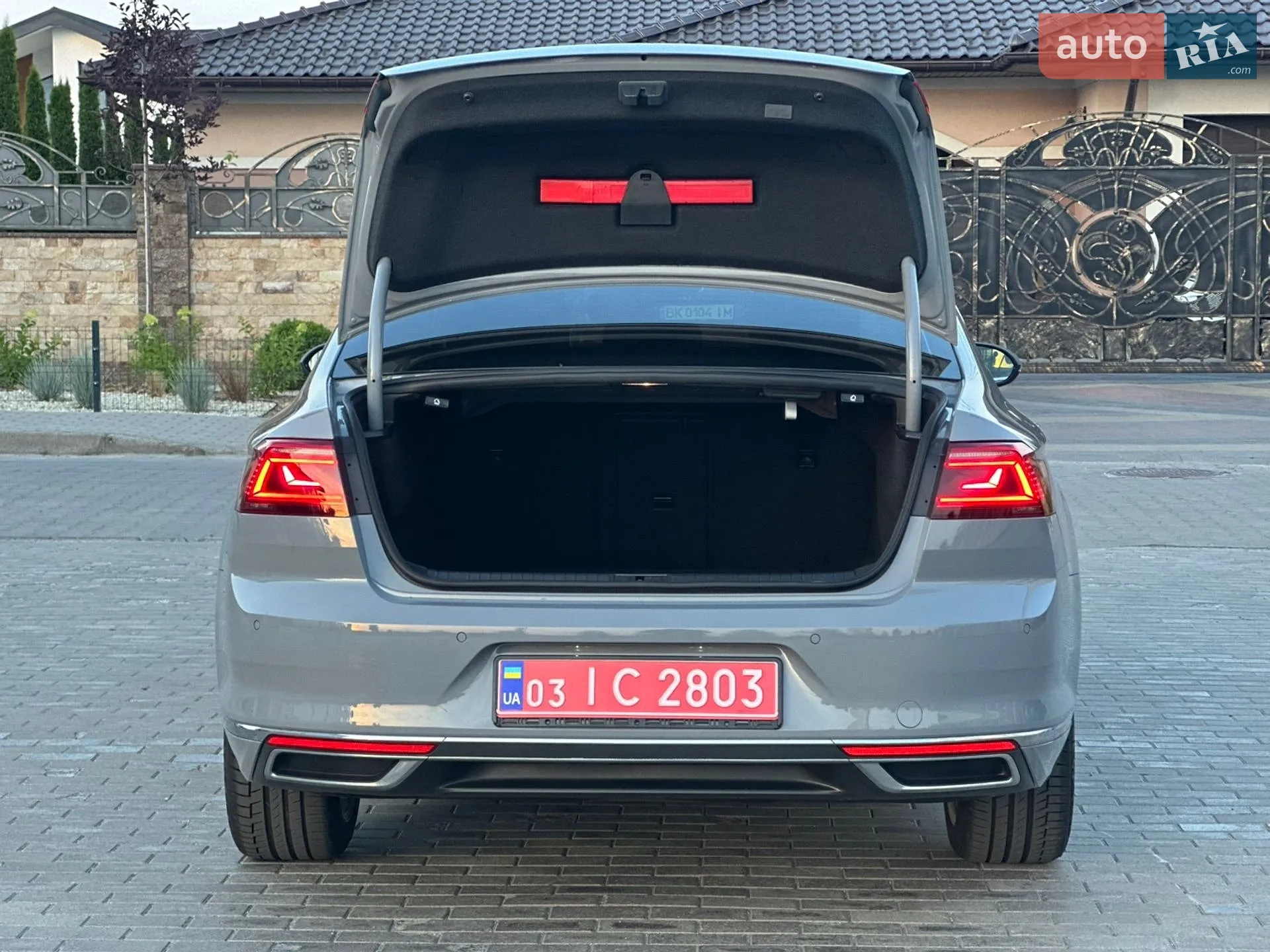 2022 Volkswagen Passat - мініатюра 23
