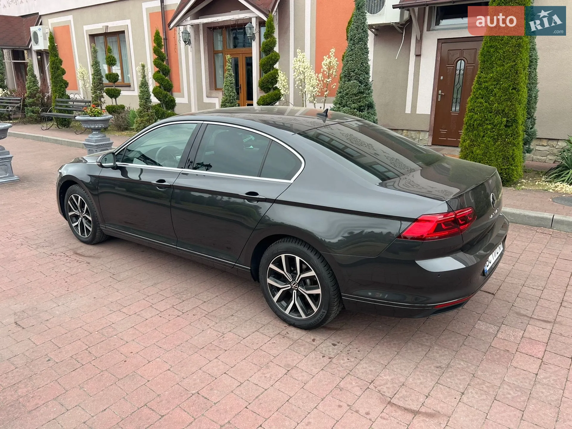 2022 Volkswagen Passat - мініатюра 10