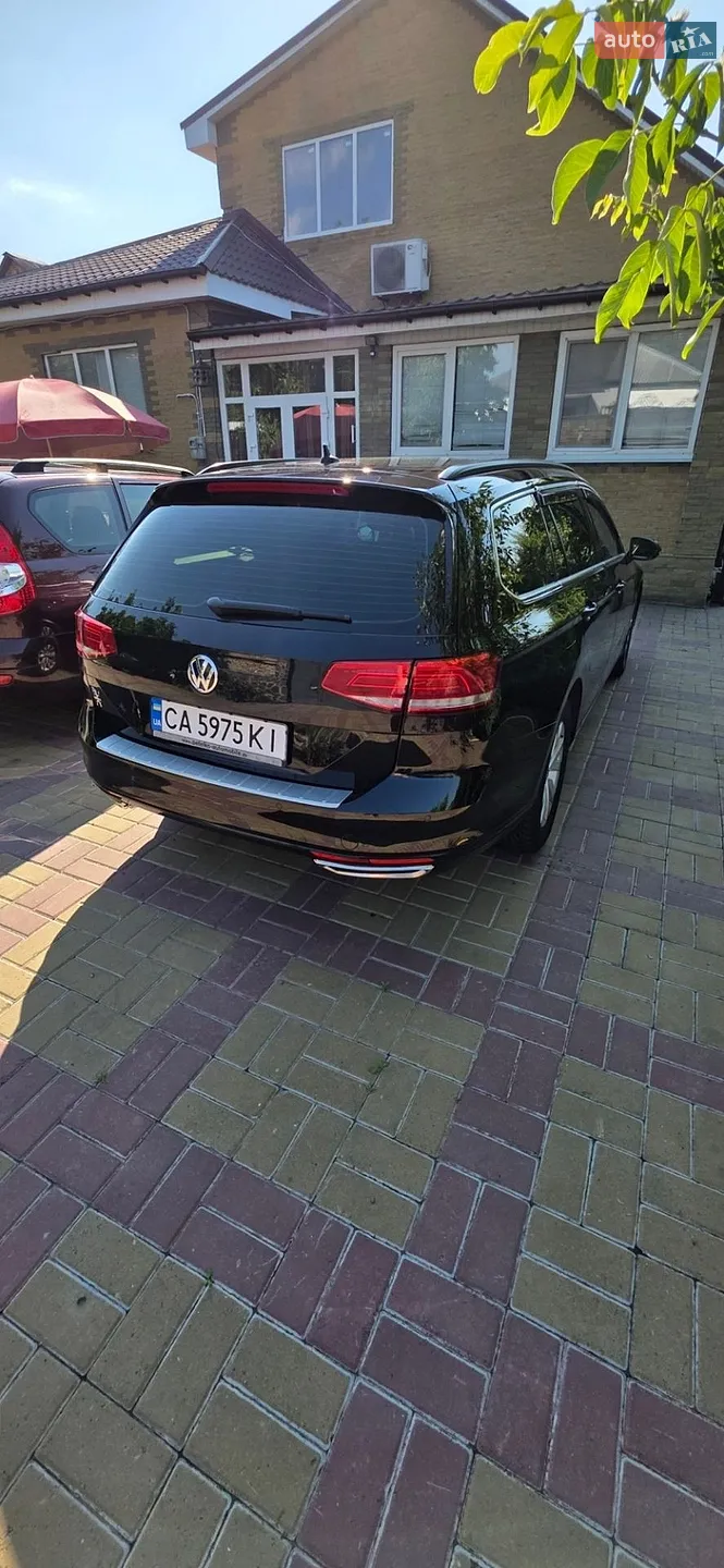 2017 Volkswagen Passat - мініатюра 2