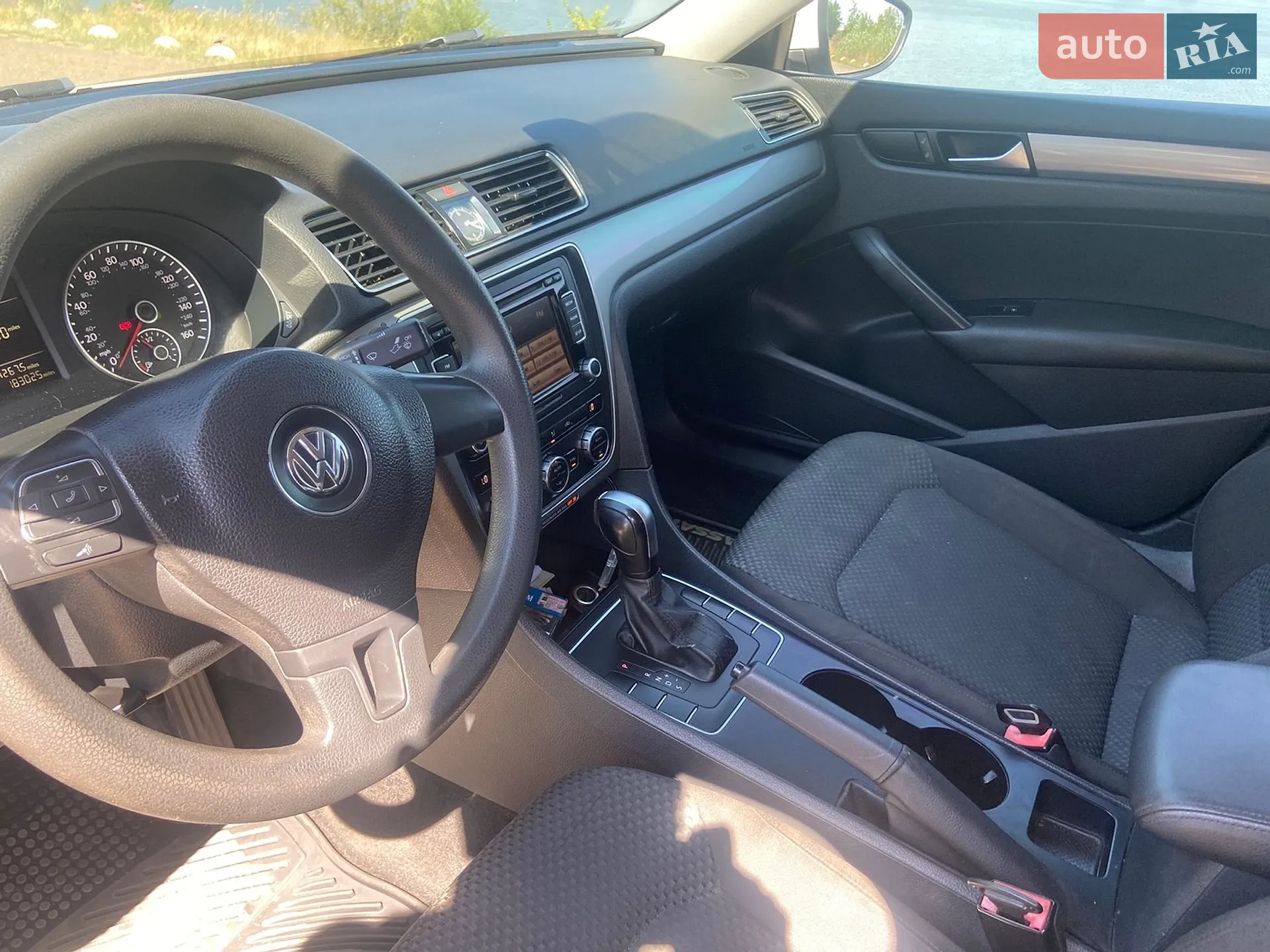 2011 Volkswagen Passat - мініатюра 12