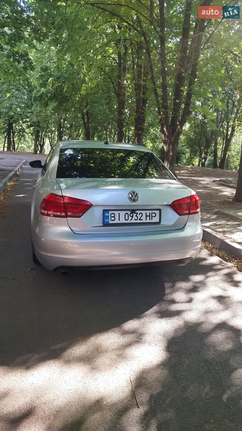 2012 Volkswagen Passat - мініатюра 3