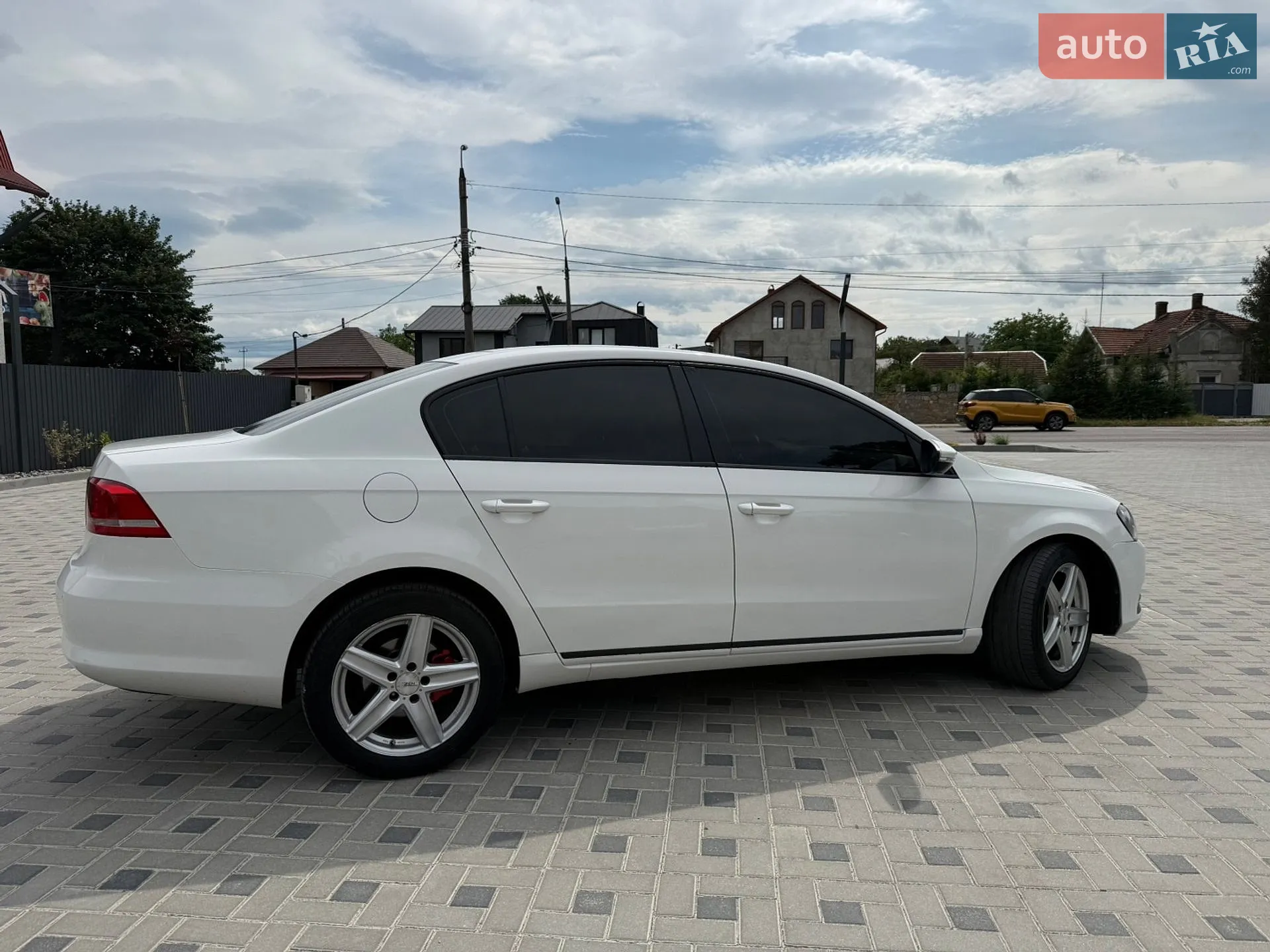 2013 Volkswagen Passat - мініатюра 10