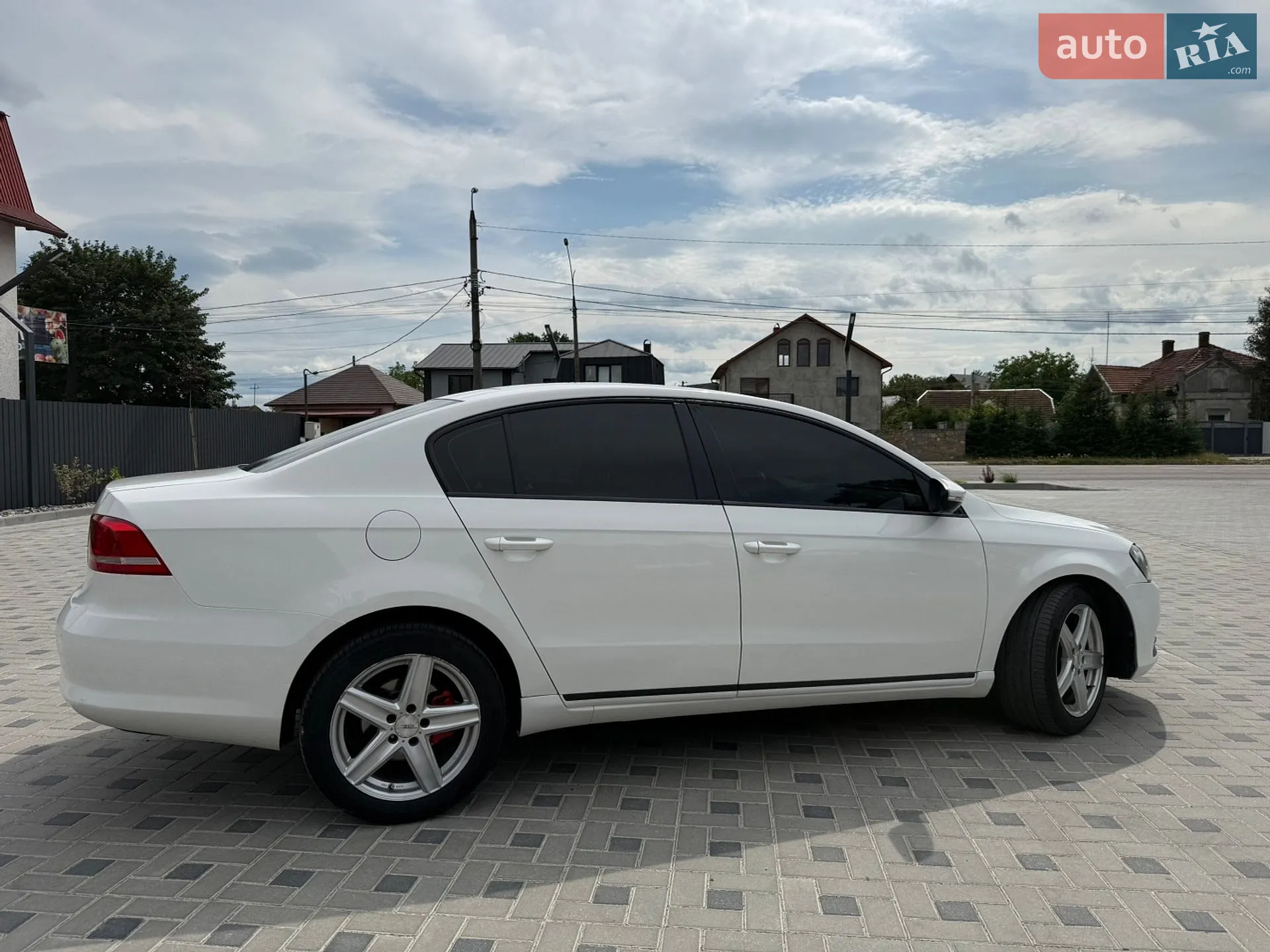 2013 Volkswagen Passat - мініатюра 11