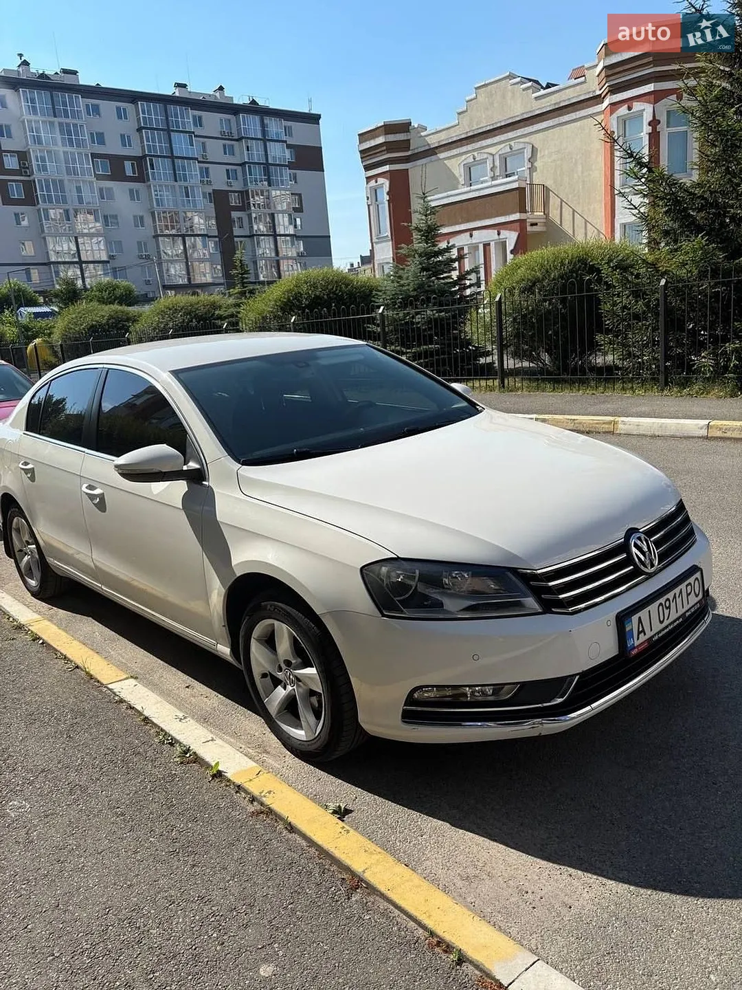 2013 Volkswagen Passat - мініатюра 3
