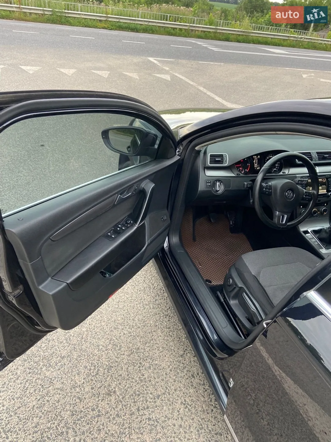 Volkswagen Passat 2012 VIN WVWZZZ3CZCE157294 фото оголошення 16 з 27