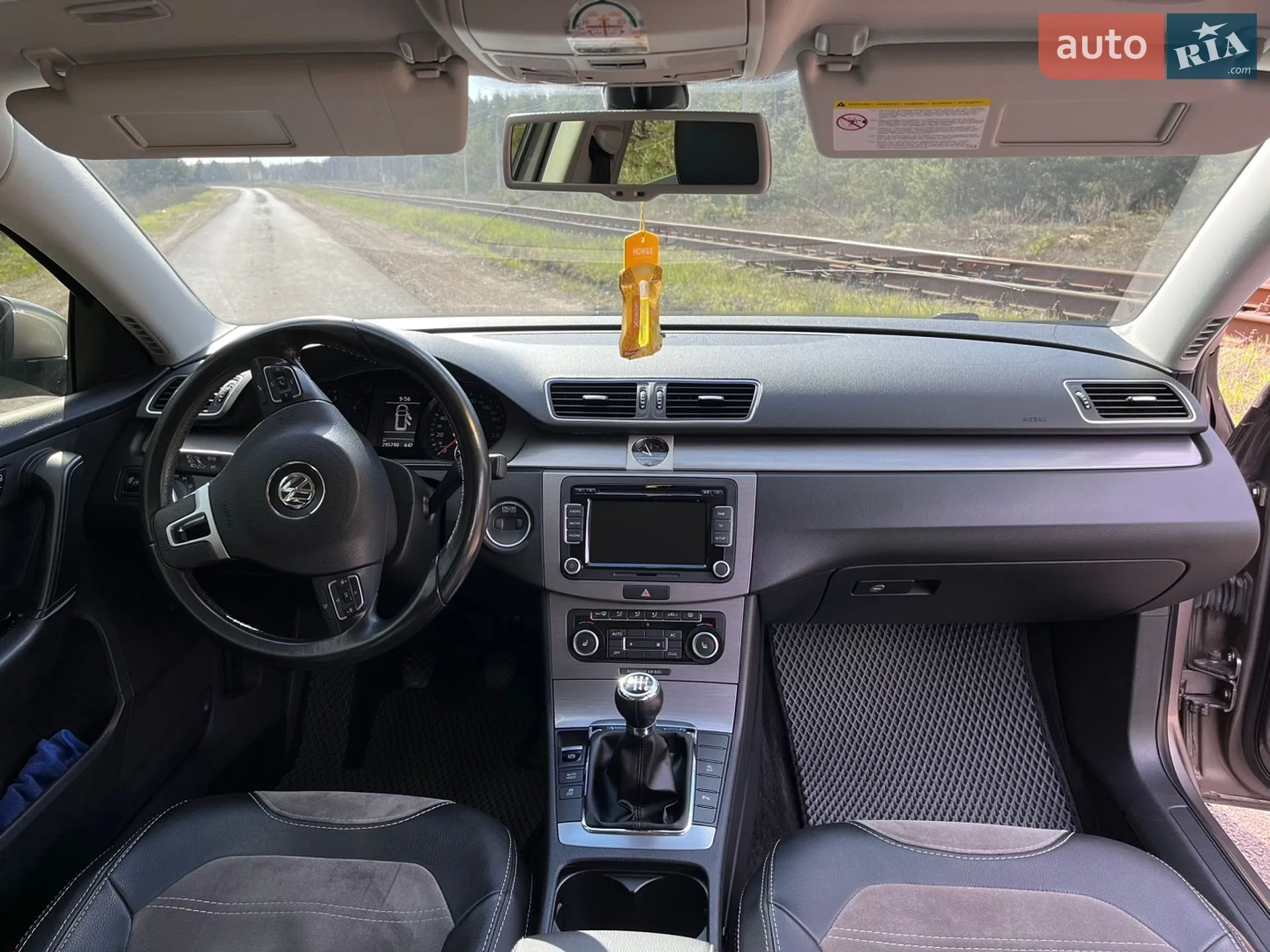 2011 Volkswagen Passat - мініатюра 20