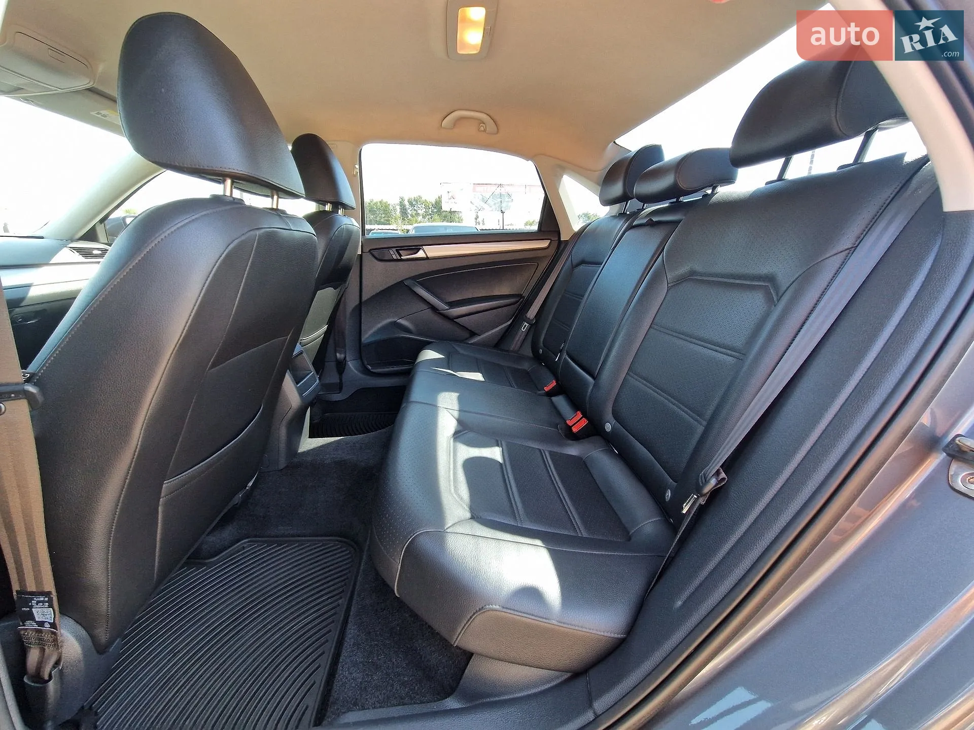 2015 Volkswagen Passat - мініатюра 23