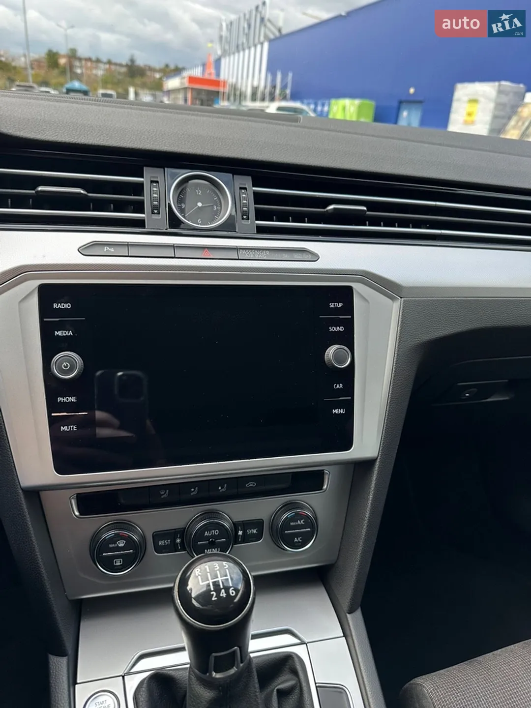 2017 Volkswagen Passat - мініатюра 10