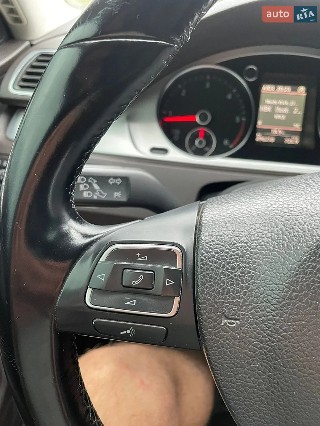 2011 Volkswagen Passat - мініатюра 39