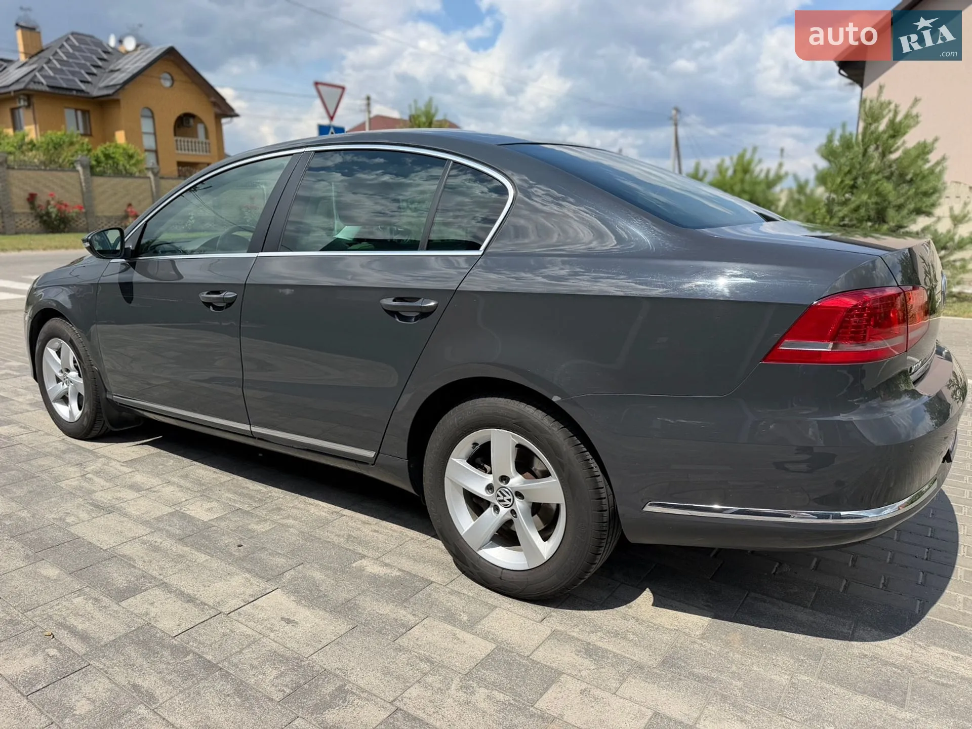 2012 Volkswagen Passat - мініатюра 16