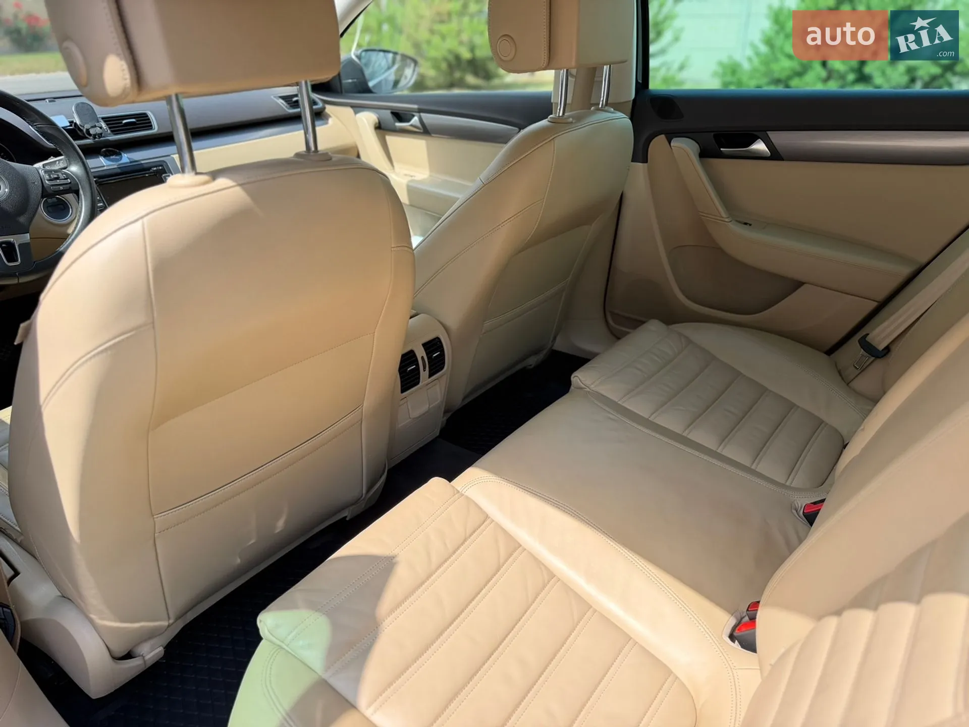 2012 Volkswagen Passat - мініатюра 23