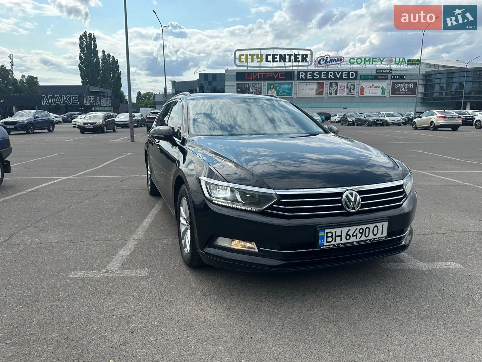 2017 Volkswagen Passat - мініатюра 2