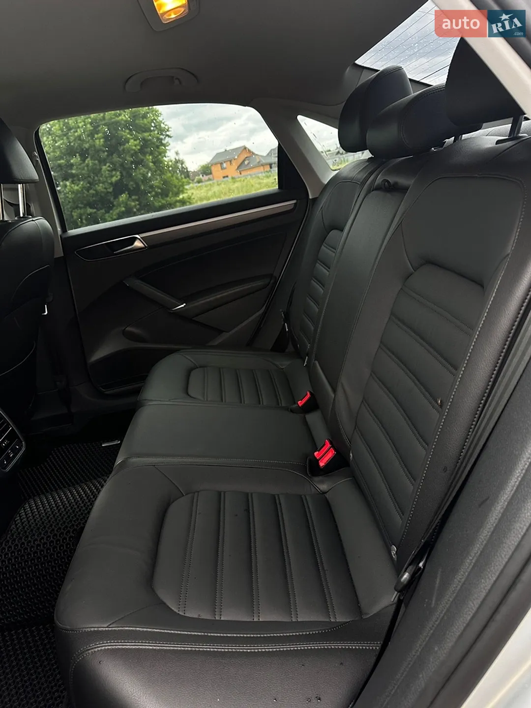 2017 Volkswagen Passat - мініатюра 28