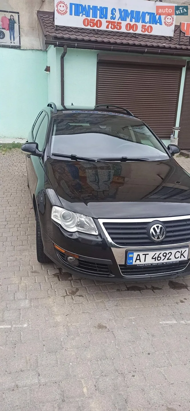 2010 Volkswagen Passat - фото 1