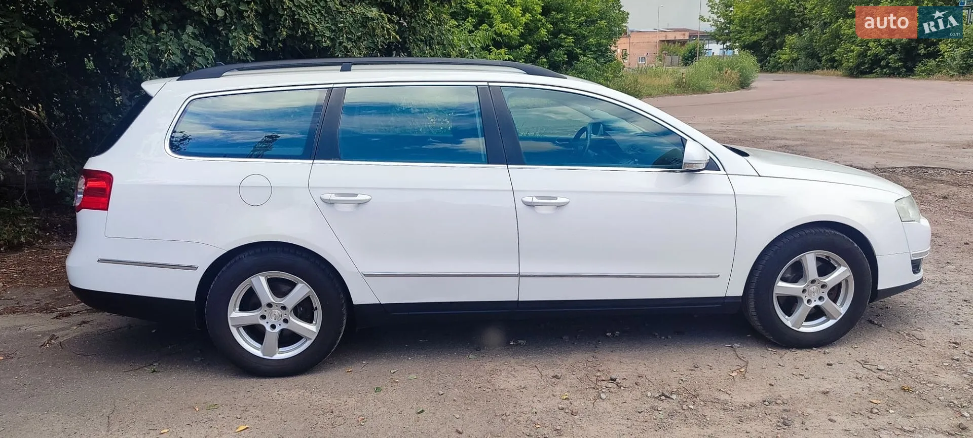 2010 Volkswagen Passat - мініатюра 7