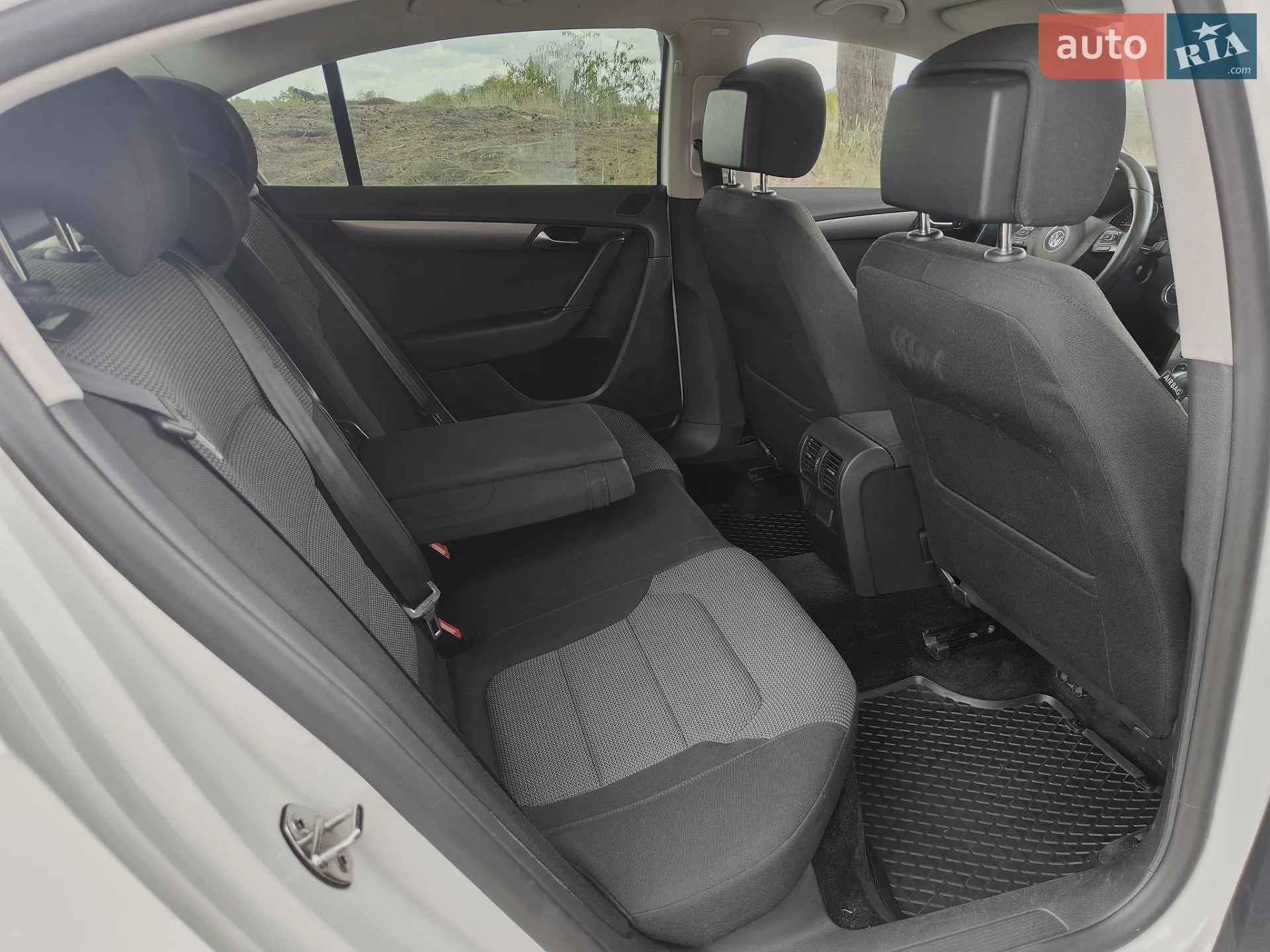 2013 Volkswagen Passat - мініатюра 19