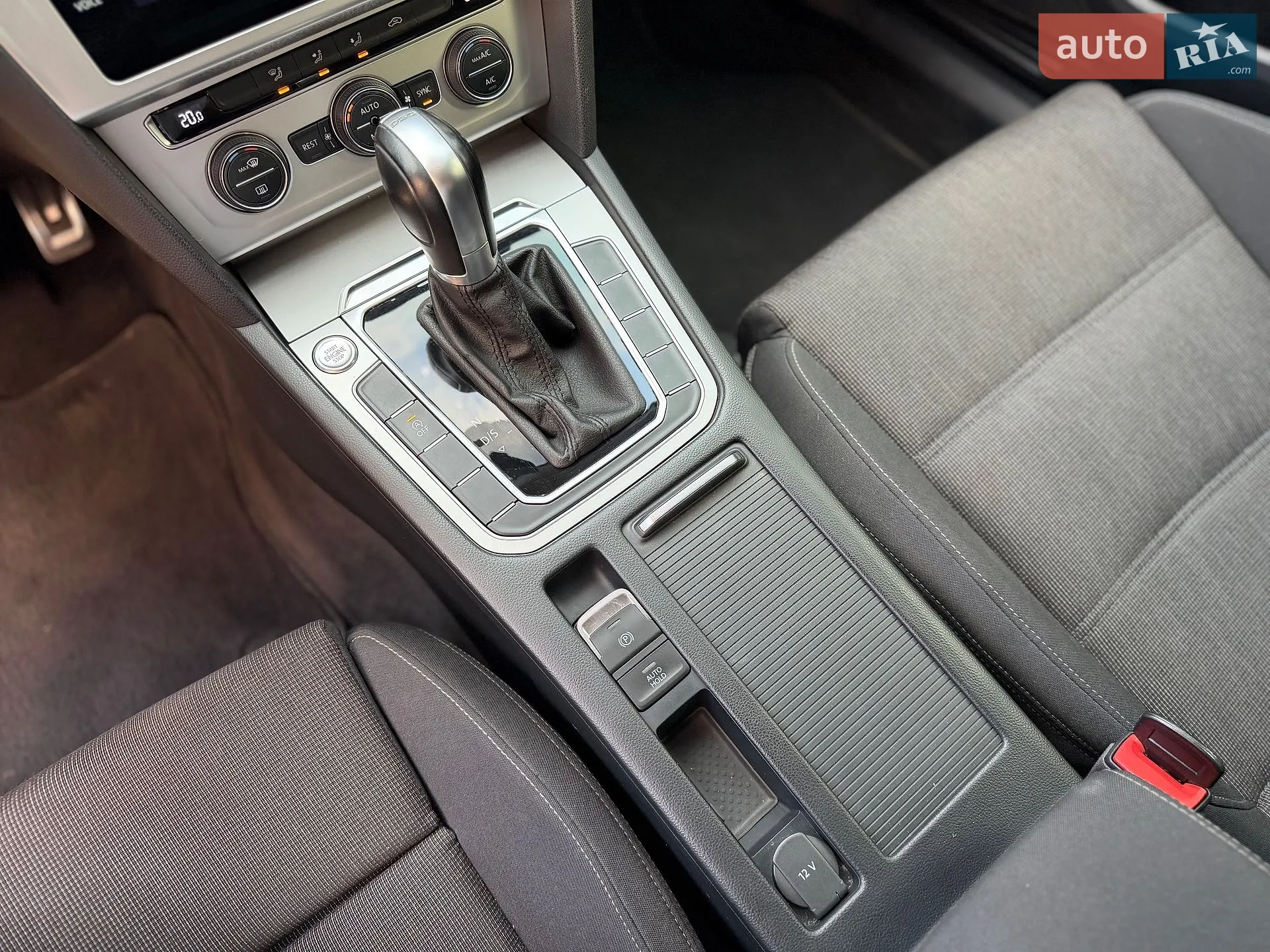 2018 Volkswagen Passat - мініатюра 38