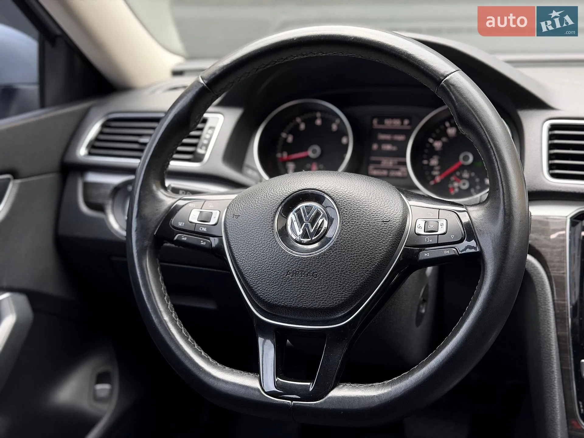 2016 Volkswagen Passat - мініатюра 14