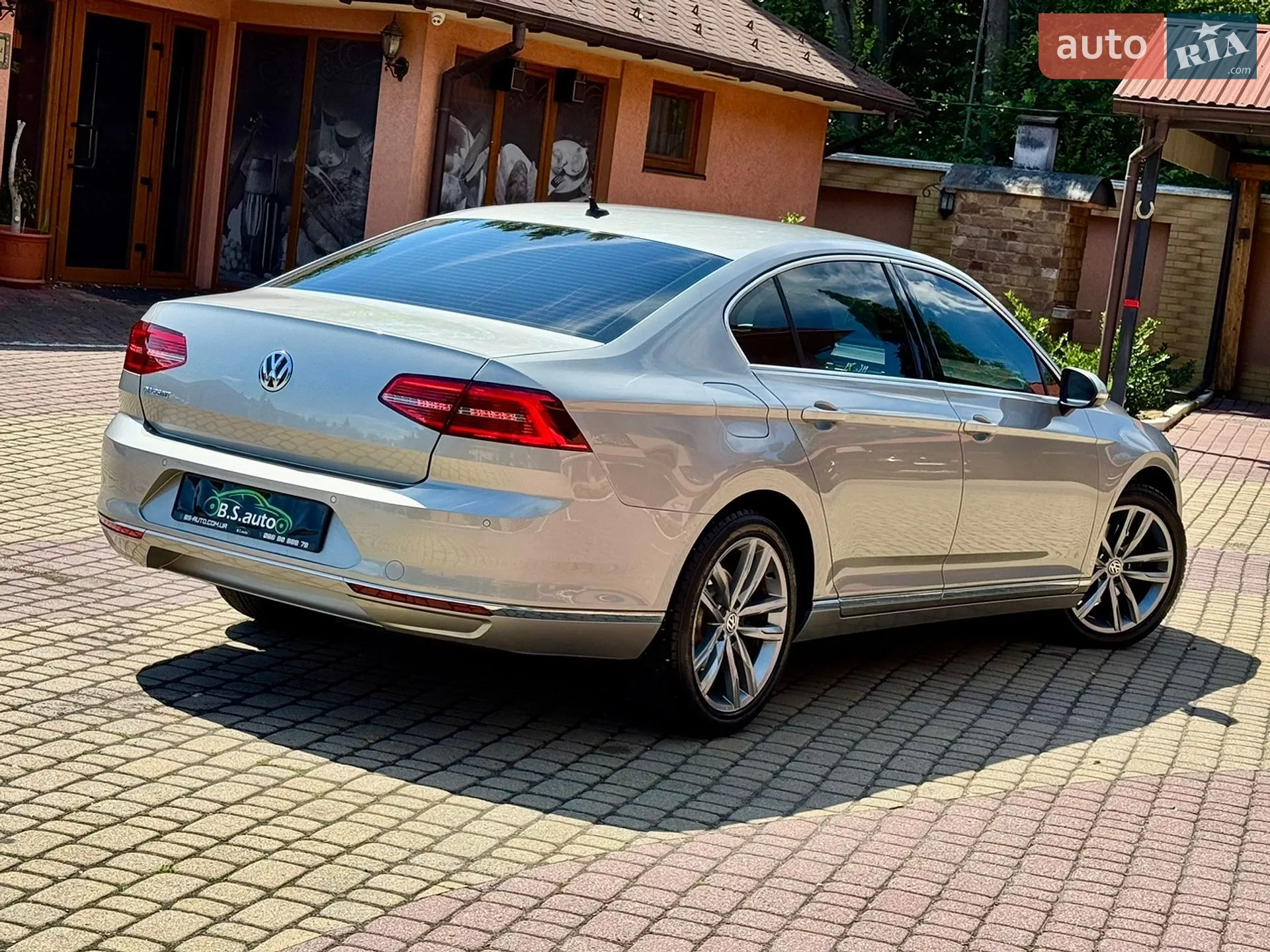 2015 Volkswagen Passat - мініатюра 2