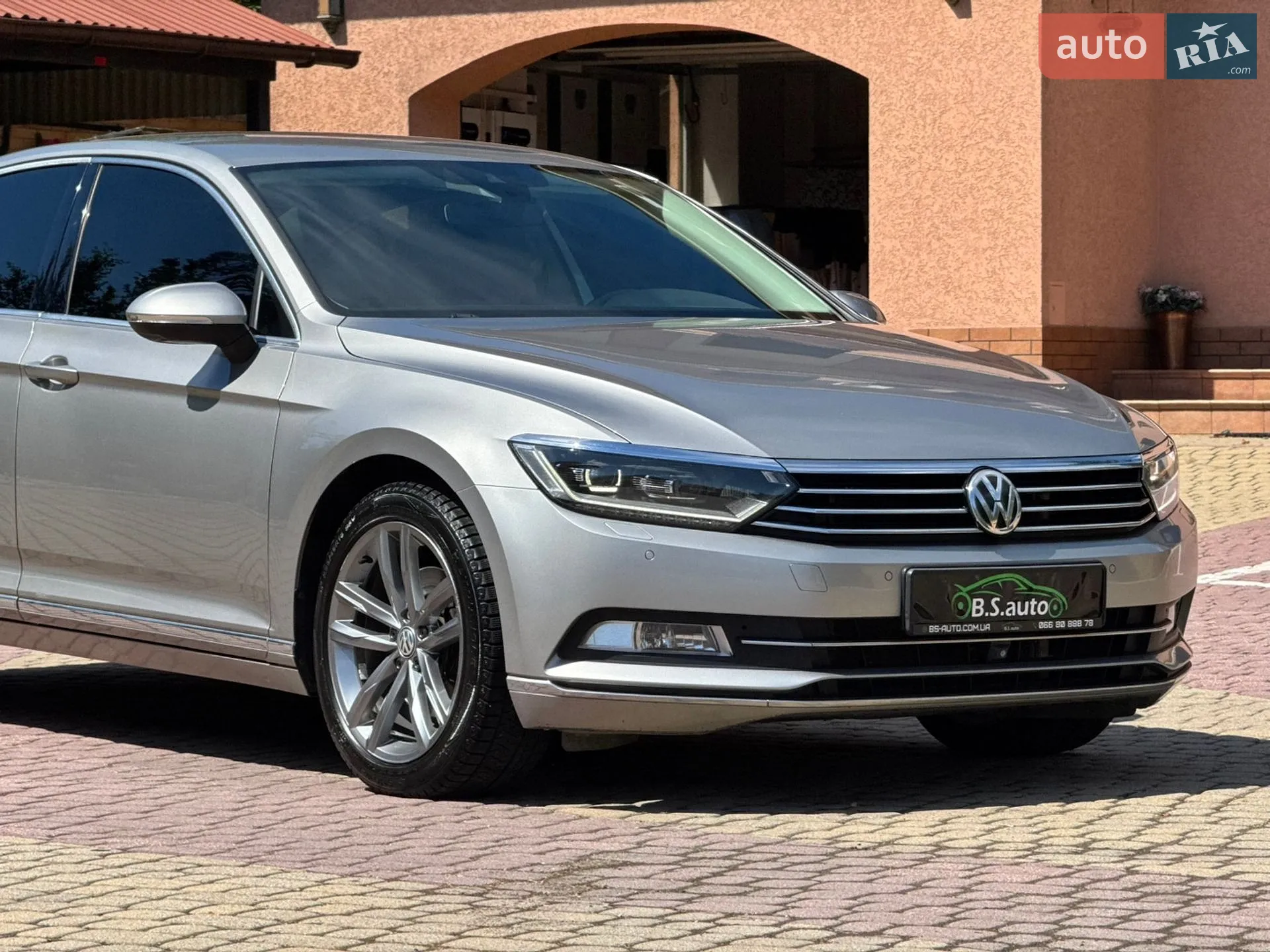 2015 Volkswagen Passat - мініатюра 32